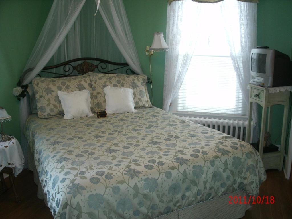 Ici Et Maintenant Bed & Breakfast Magog ห้อง รูปภาพ